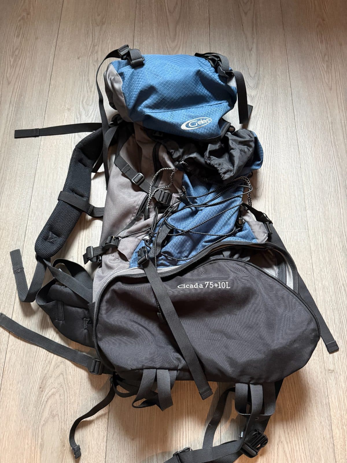 Celero Cicada 75+10 liter trekkingrugzak met vliegtas, foto 1 van 3